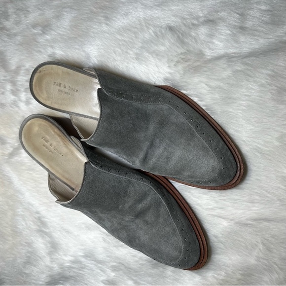 Rag & Bone‎ - Weiss Studded Suede Mules in gray with stacked heel - Picture 2 of 6